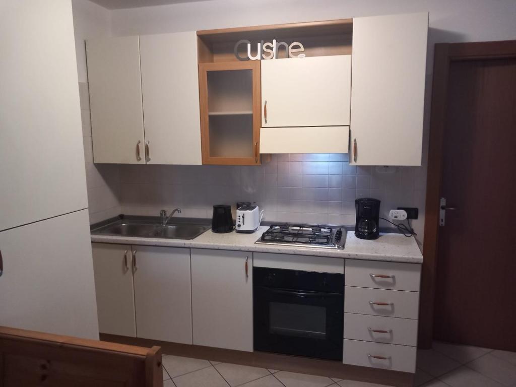 Kuchyň nebo kuchyňský kout v ubytování Casa Teodoro - Gelsomino, Ulivi & Orchidea