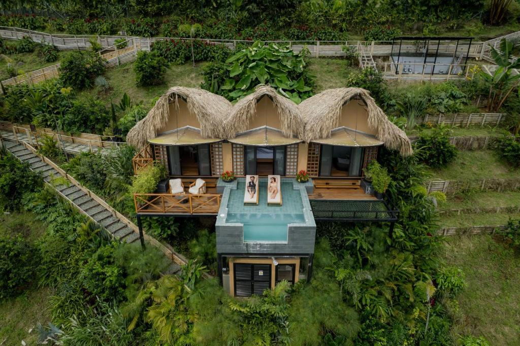 Un jardín fuera de Casa Malva Villas