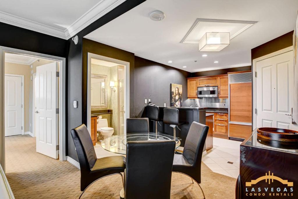 Kuchyň nebo kuchyňský kout v ubytování MGM Signature-04-602 1Br 2Ba Balcony Suite