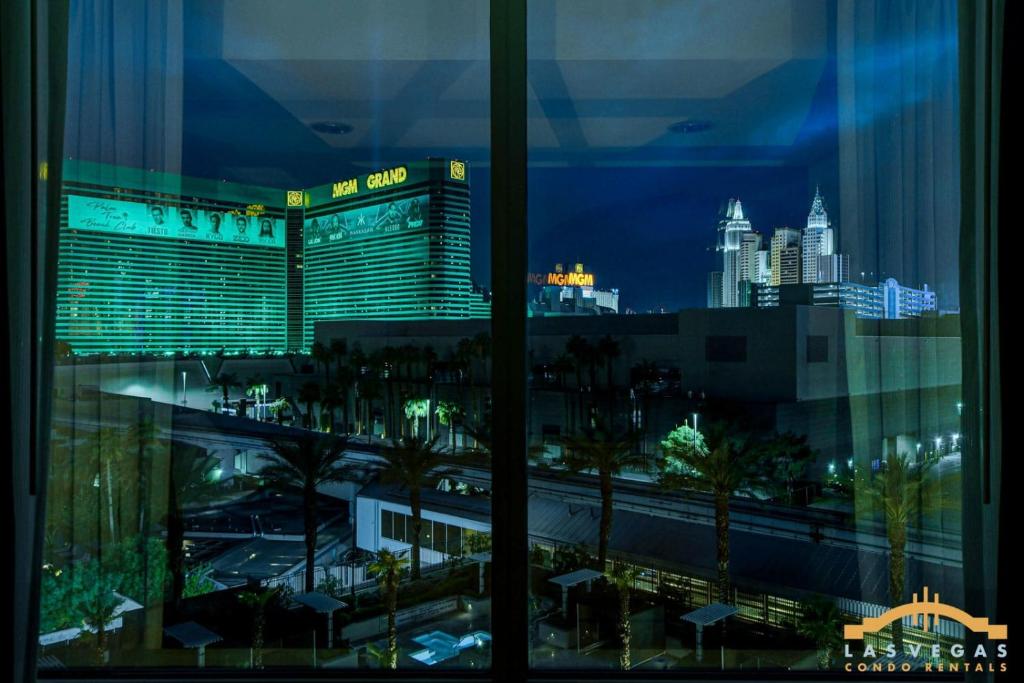 Nespecifikovaný výhled na destinaci Las Vegas nebo výhled na město při pohledu z prázdninového domu
