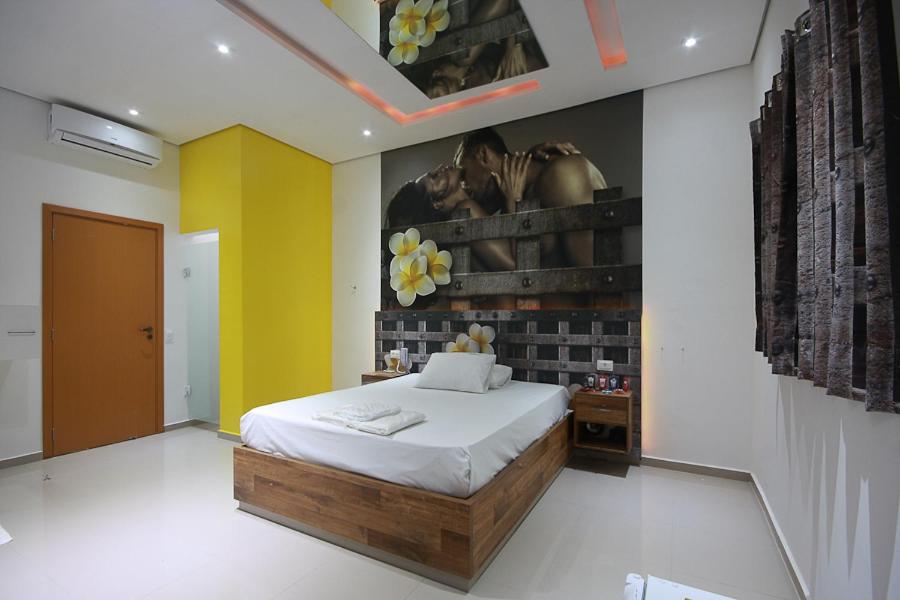  Liverpool Hotel & Motel