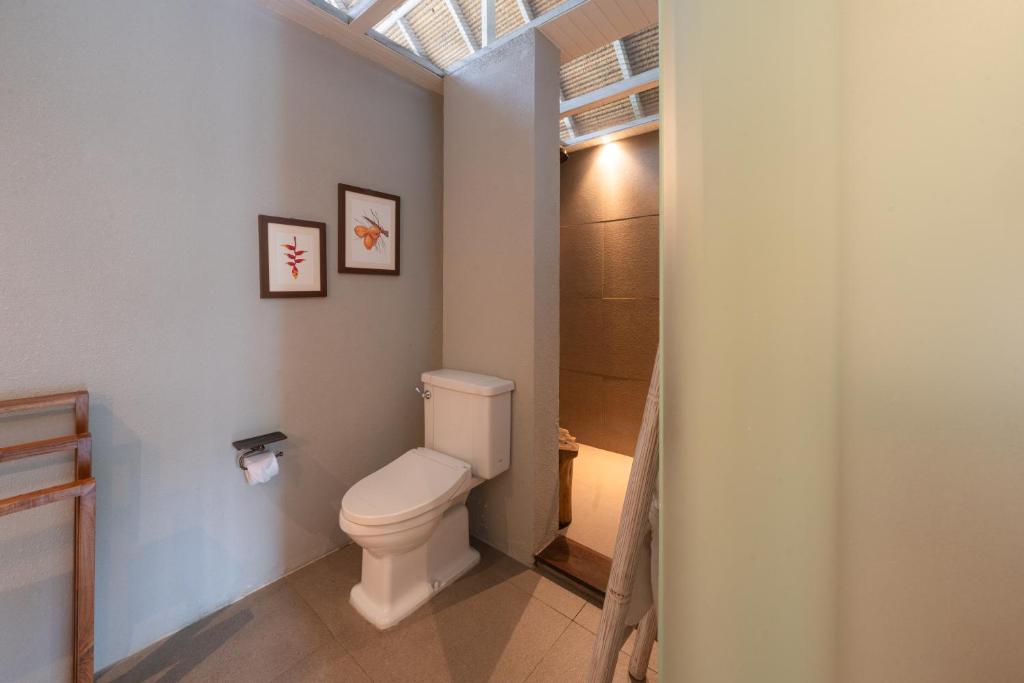 Un baño de Hotel Lumi Gili Trawangan