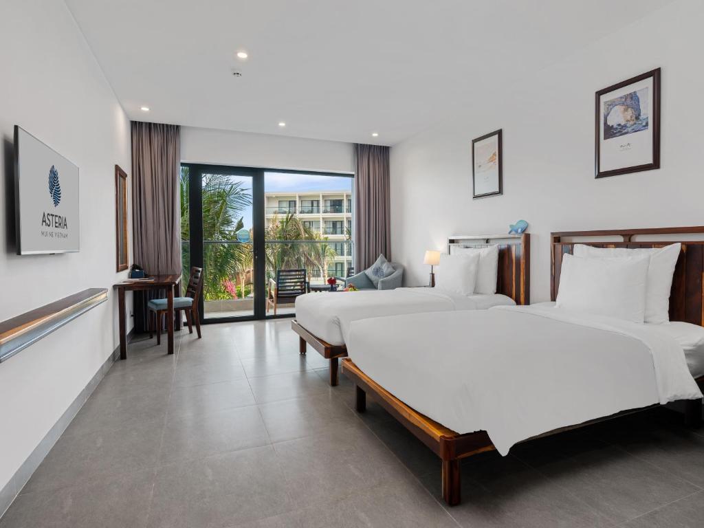 Phòng Deluxe 2 giường đơn với ban công