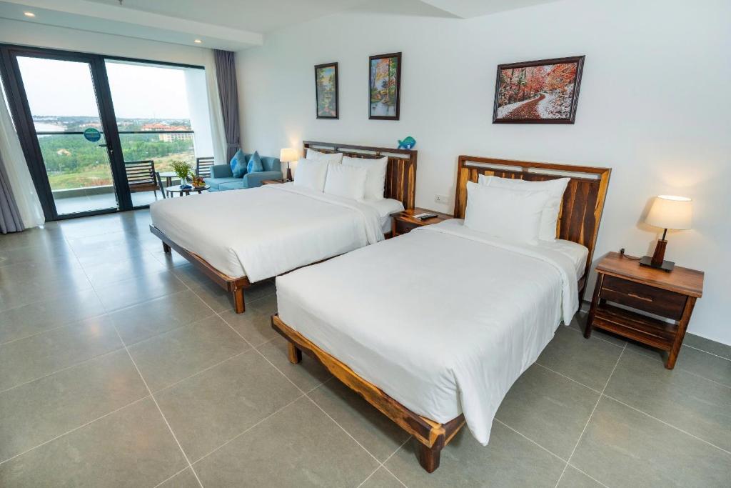 Grand Nhìn Ra Đại Dương
