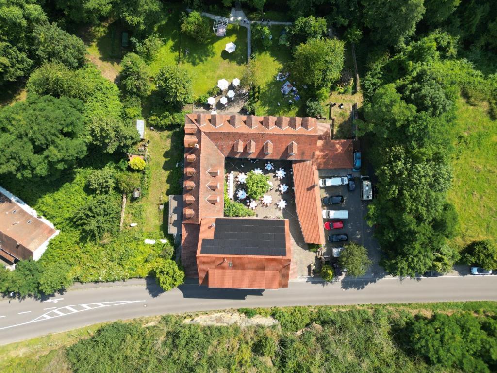 Letecký snímek ubytování Felsenmühle Neuleiningen