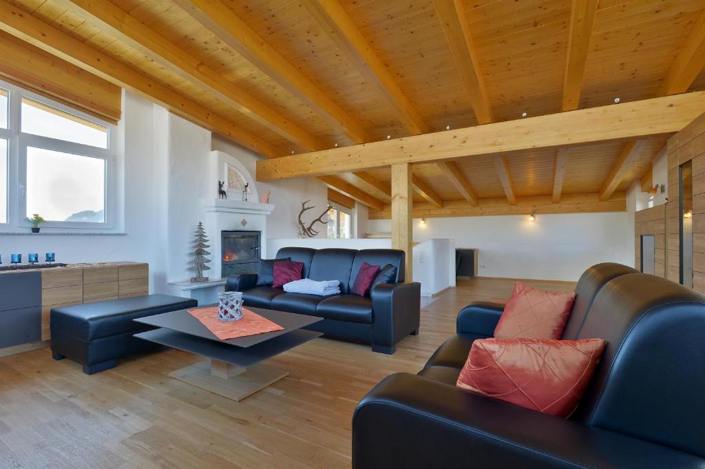 Posezení v ubytování Alpenchalets Wilder Kaiser