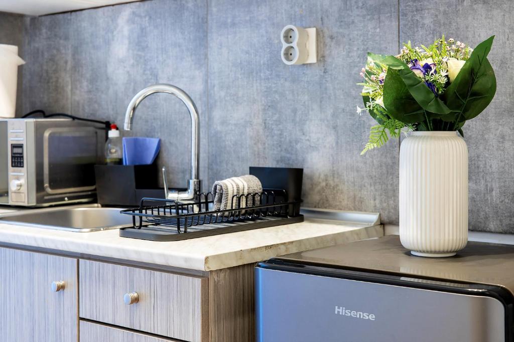 Aris123 by Smart Cozy Suites - Apartments in the heart of Athens - 5 minutes from metro - Available 24hr - Resim 19