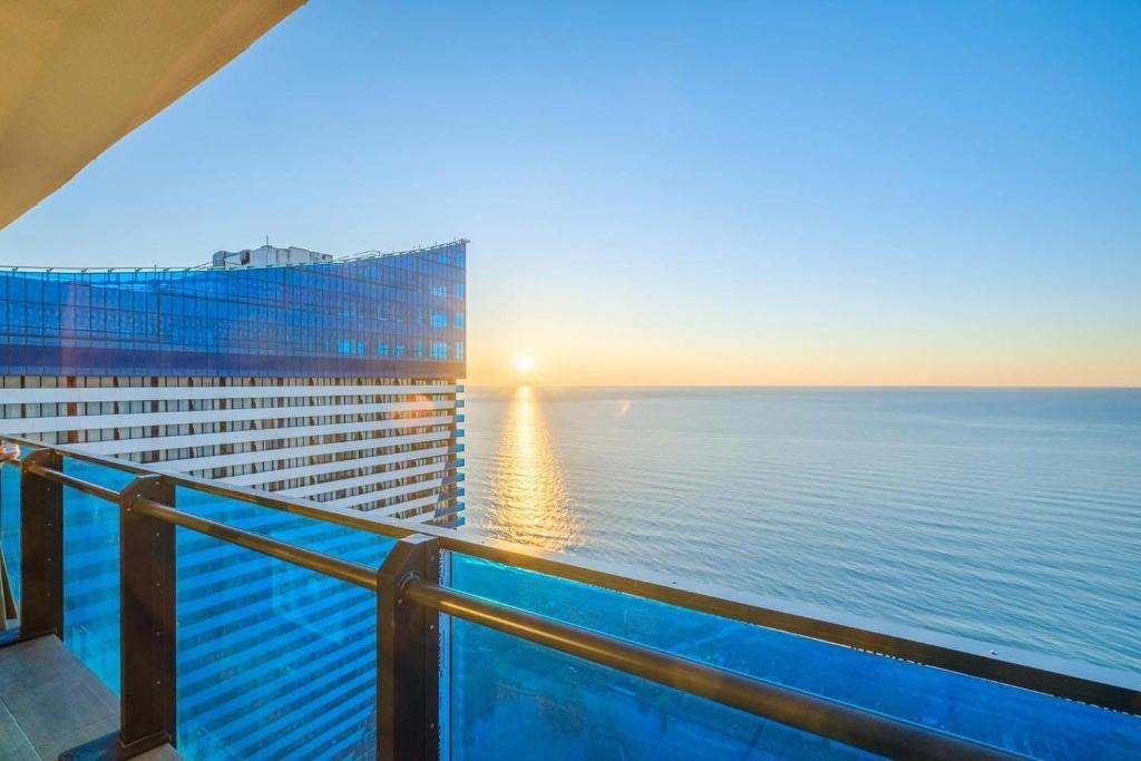 Nespecifikovaný výhled na moře nebo výhled na moře při pohledu z hotelu
