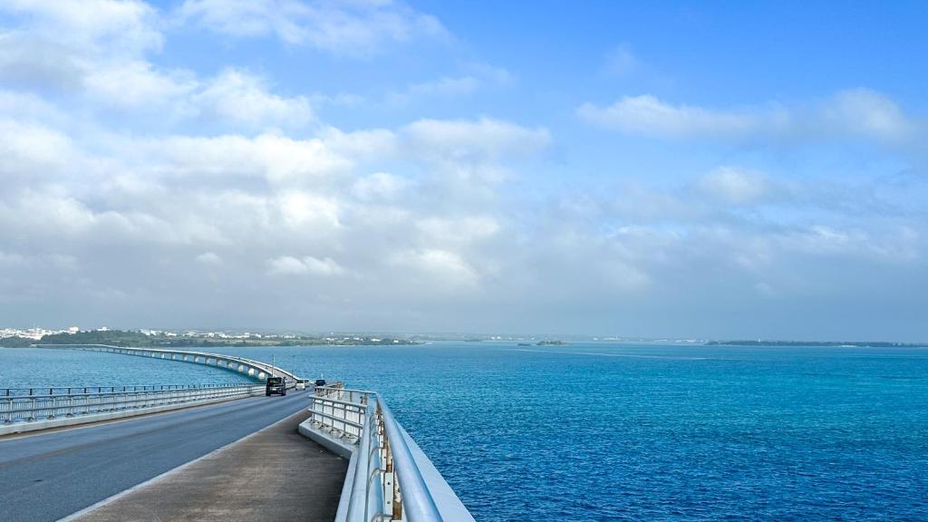 宮古島にあるApartment Hotel 11 Miyakojimaの大水橋