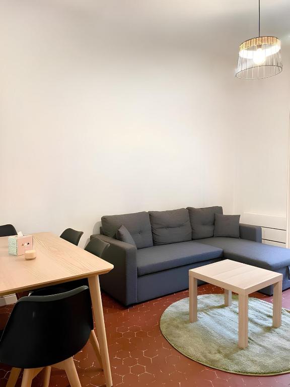 Photo de la galerie de l'établissement Le Laurier’ T3 of 63 m2 - Toulon Champs de Mars, à Toulon