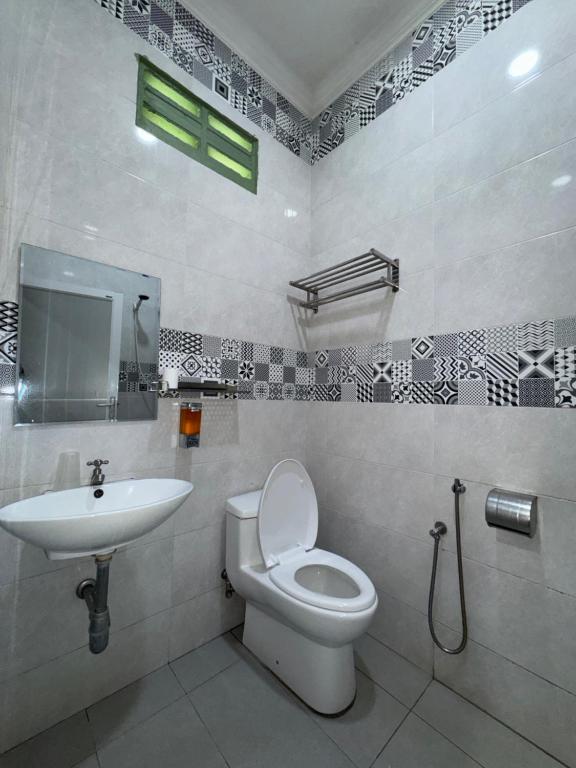 Koupelna v ubytování Cenang Room Rahsia Motel