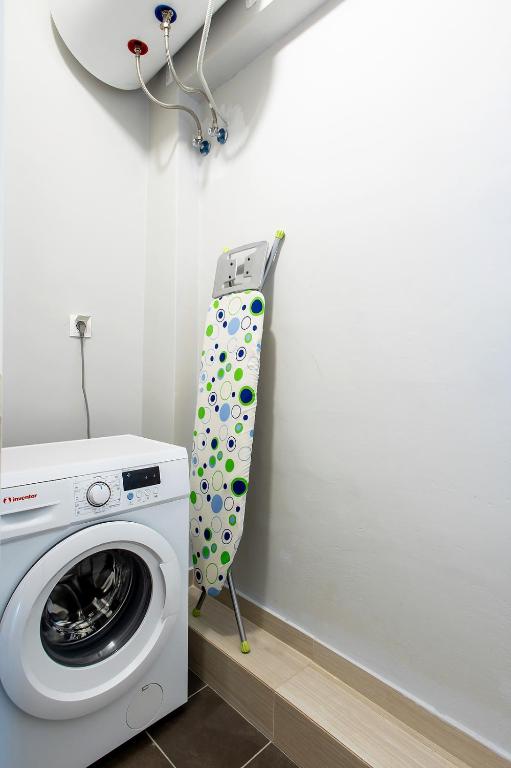 Aris123 by Smart Cozy Suites - Apartments in the heart of Athens - 5 minutes from metro - Available 24hr - Resim 44