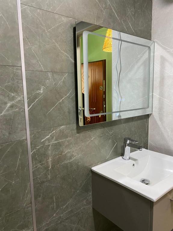 Vannituba majutusasutuses Mikpritja Pogradec, Tushemisht 3