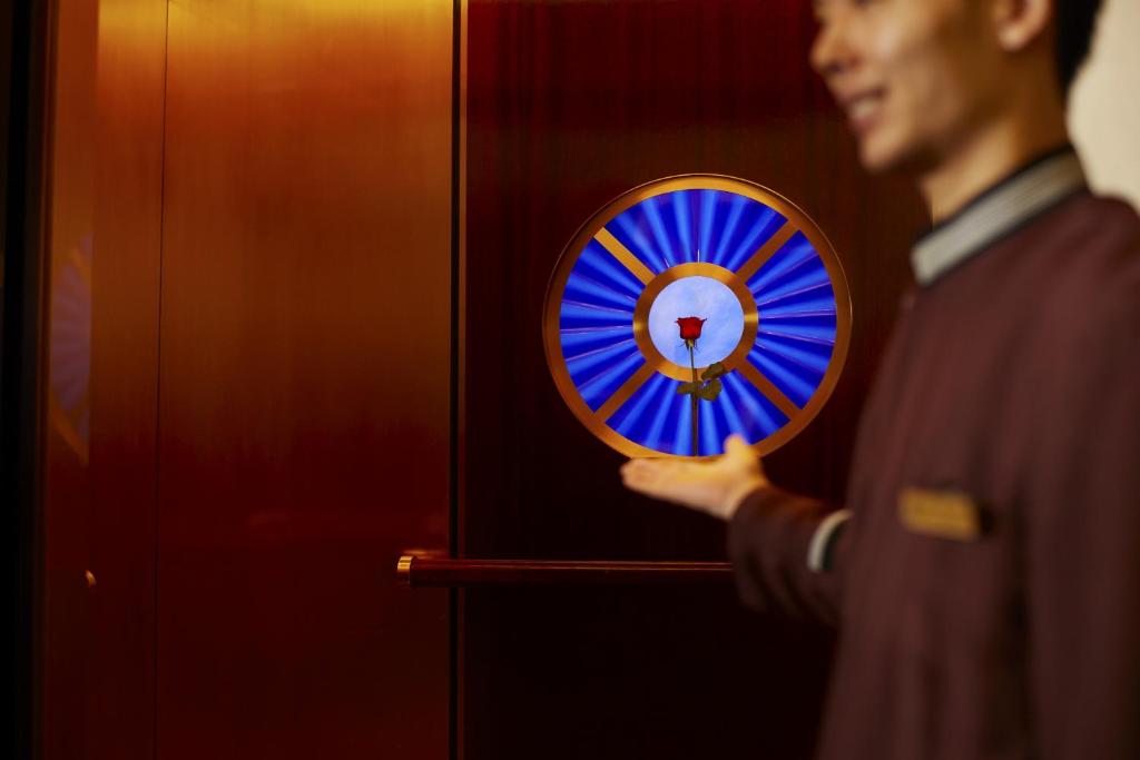 Certifikát, hodnocení, plakát nebo jiný dokument vystavený v ubytování Imperial Hotel Osaka