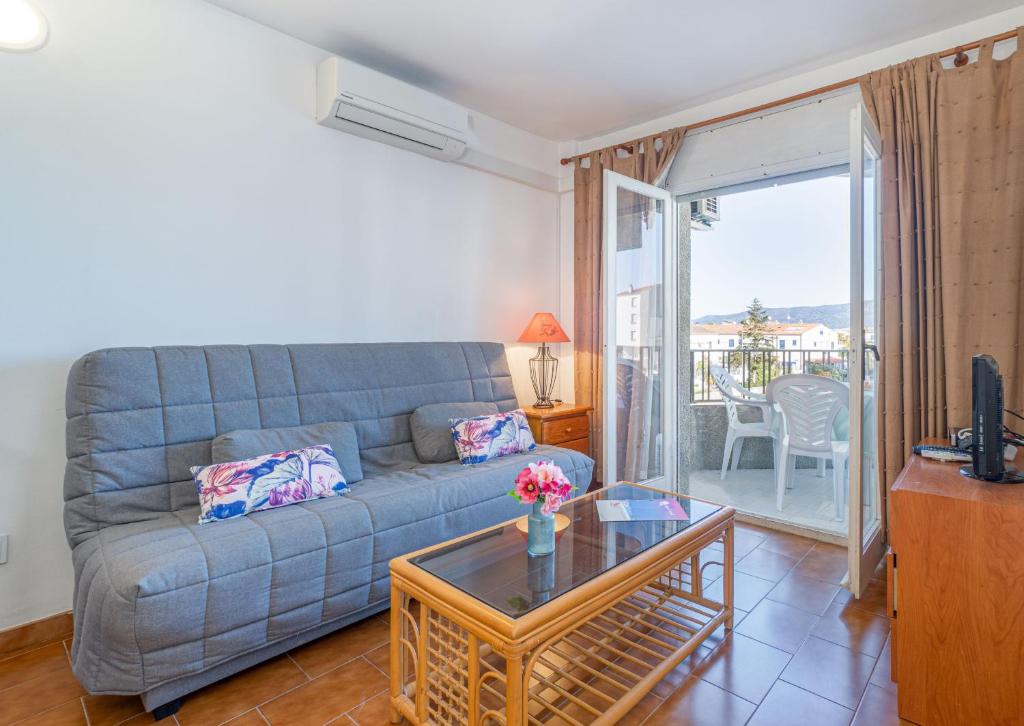 Basic Comfort Apartamento Onada 0139 con vista al canal