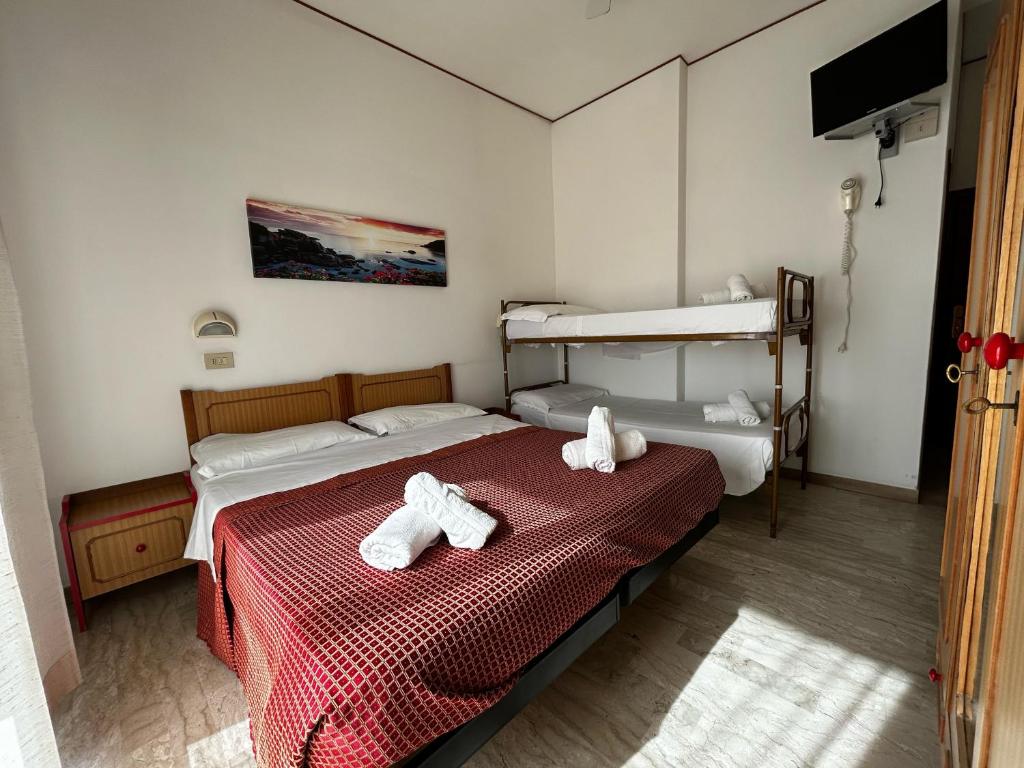 Postel nebo postele na pokoji v ubytování Anny