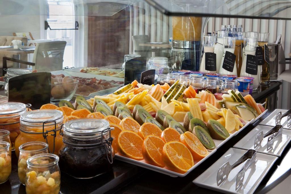 NH Barajas Airport - Resim 29