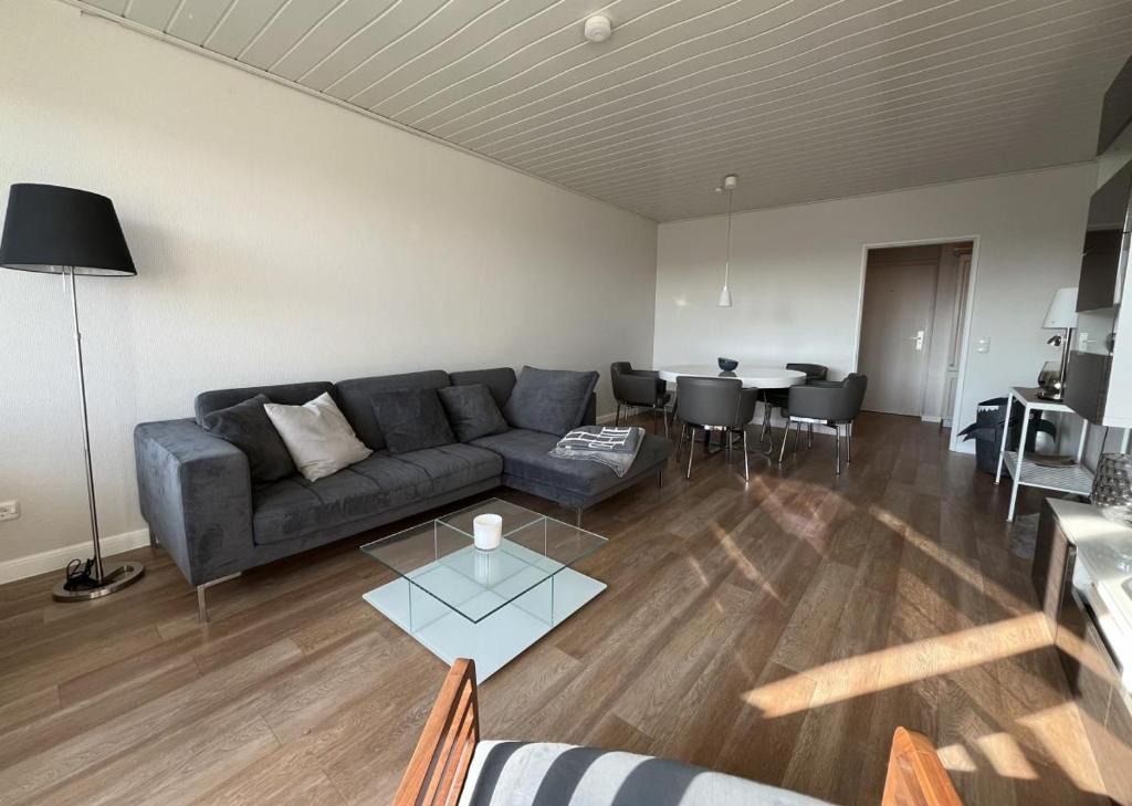 Χώρος καθιστικού στο 59 Ferienwohnung Südstrandglück App.68-004