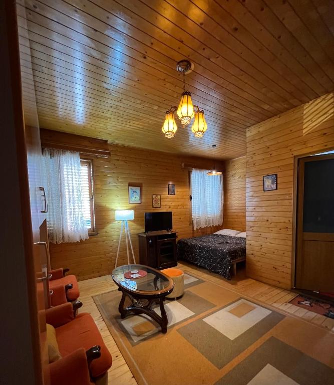 Illustration of Luxury Studio Flat For Rent In Orange