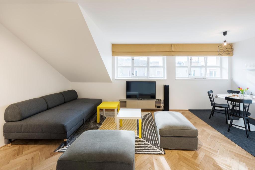 Veleslavin Apartments - 10