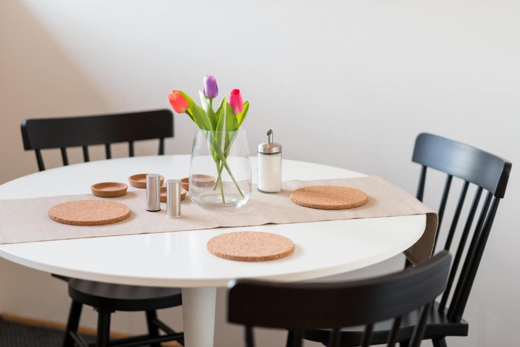 Veleslavin Apartments - 12