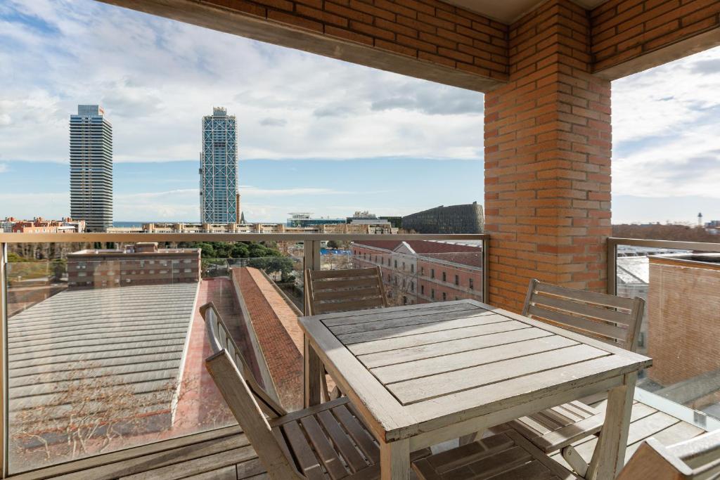 A balcony or terrace at Enjoybcn Marina Apartment