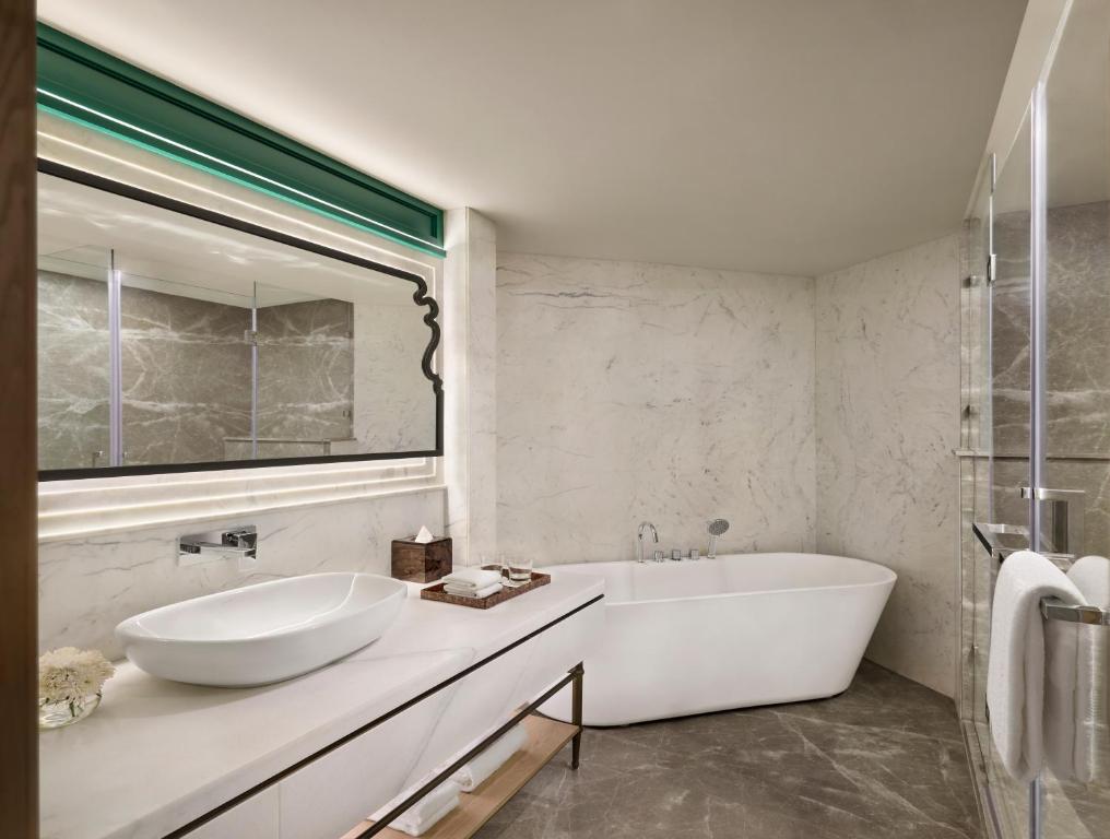 Udaipur Marriott Hotel, Udaipur (updated prices 2025)