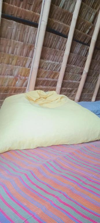 Postel nebo postele na pokoji v ubytování Baywalk Suites Batangas