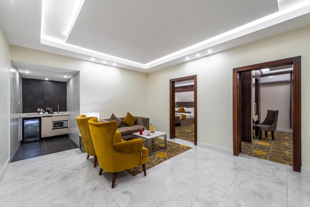 Kuchyň nebo kuchyňský kout v ubytování Garden Millennium Hotel