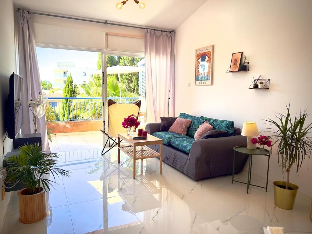 Chic Paphos Escape with Pool - Prime Spot