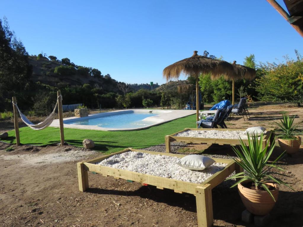 Bazén v ubytování Santo Bucalemu Lodge nebo v jeho okolí