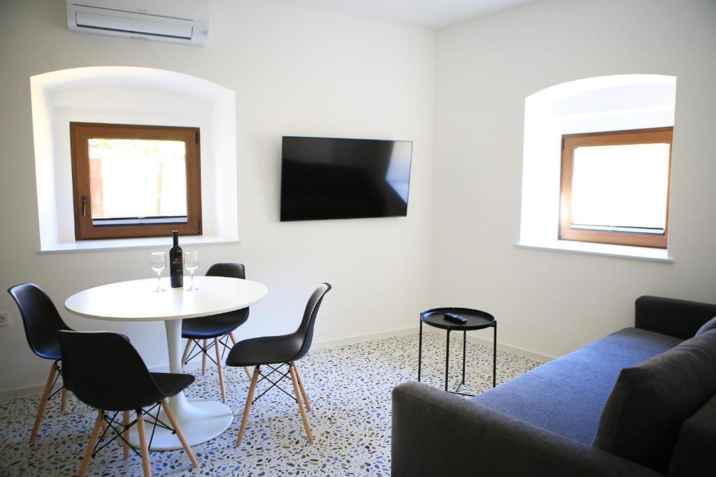 Villa Ula Premium Apartments ,Free Private PARKING - 8