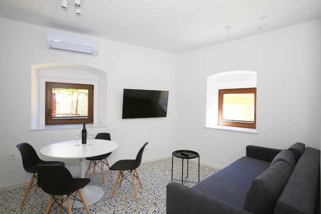 Villa Ula Premium Apartments ,Free Private PARKING - 13