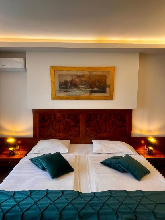 Postel nebo postele na pokoji v ubytování Hotel Exclusive