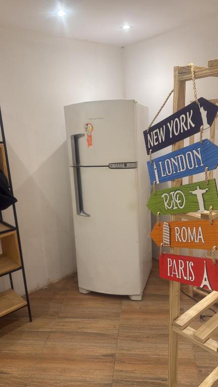 Suíte na montanha - Recreio dos Bandeirantes - entrada independente, com vista pra Floresta