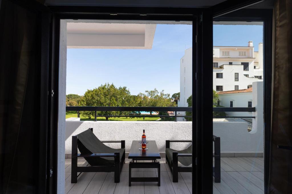 Magna Oura - Resim 3