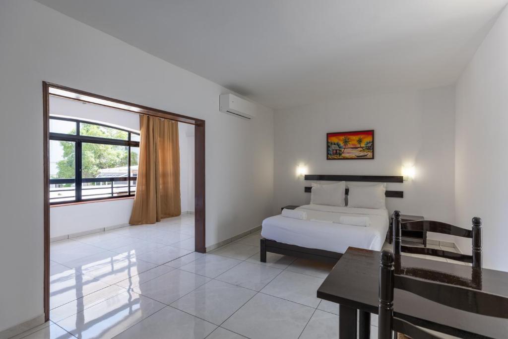 Magna Oura - Resim 6