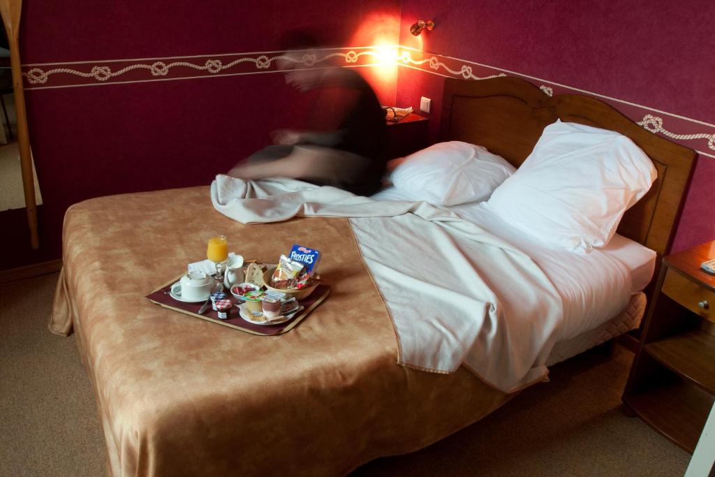 Le Relais Du Canalou - Standard Triple Room
