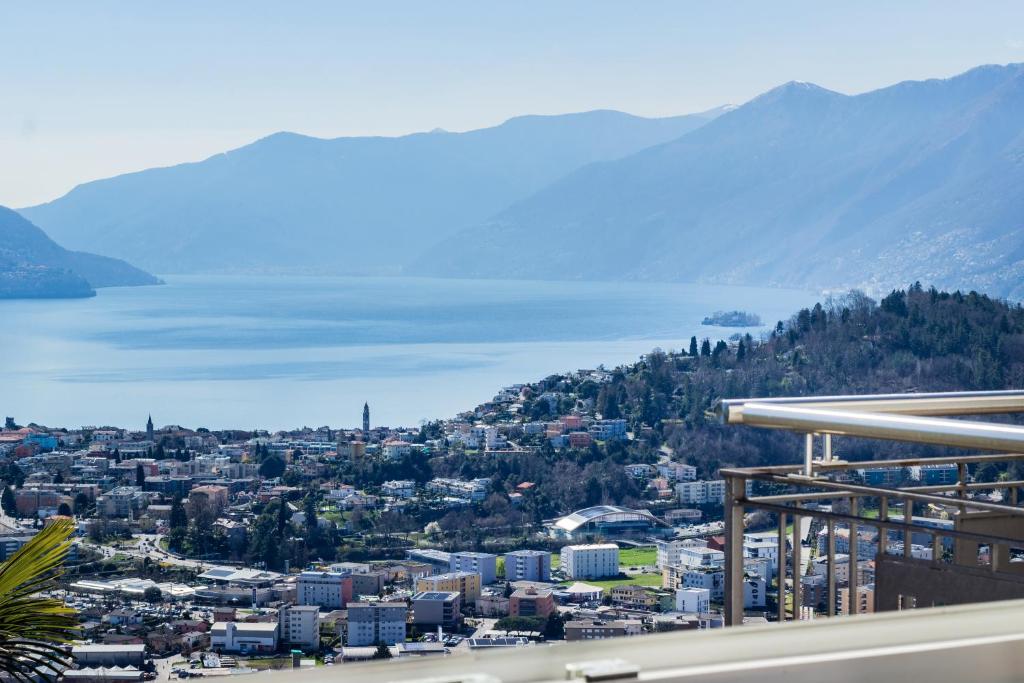 Lake View and Relaxation, Locarno - Resim 43