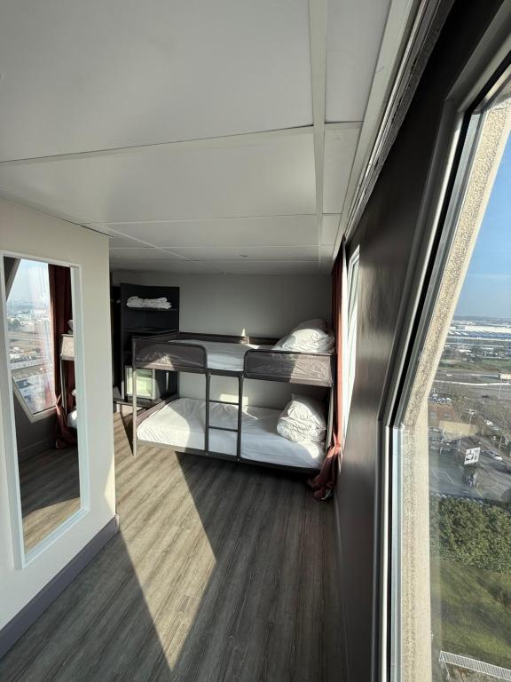Mercure Paris Orly Rungis Aéroport - Habitación Familiar Con Cama Doble Y Litera