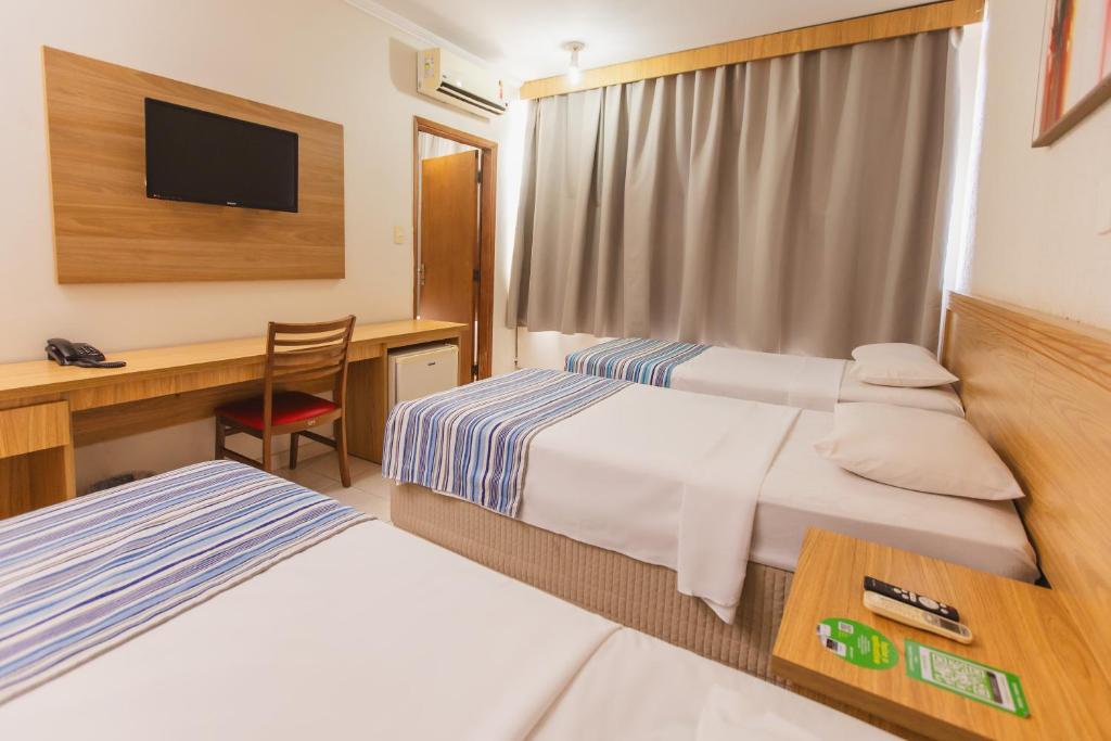 Hotel Nacional Inn Ribeirão Preto - Habitación Triple Ejecutiva