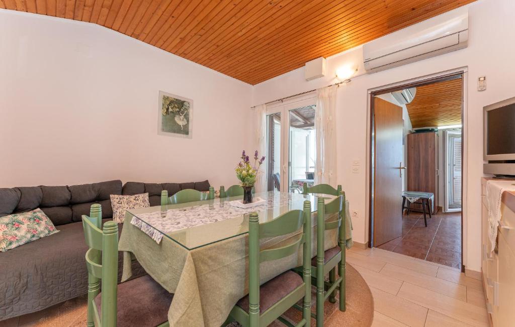 Televízia a/alebo spoločenská miestnosť v ubytovaní Apartment Sv,petar Croatia