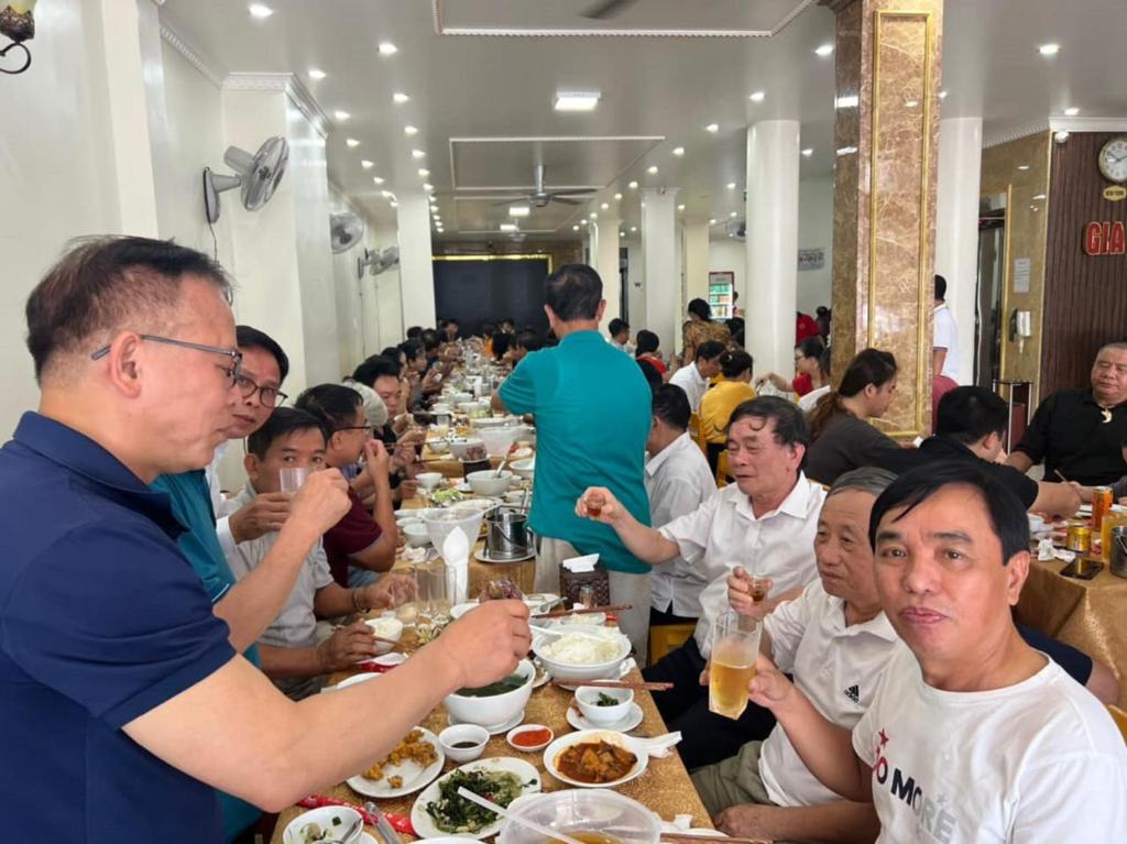 Brother Friendly - Gia Cat Long Hotel - 4