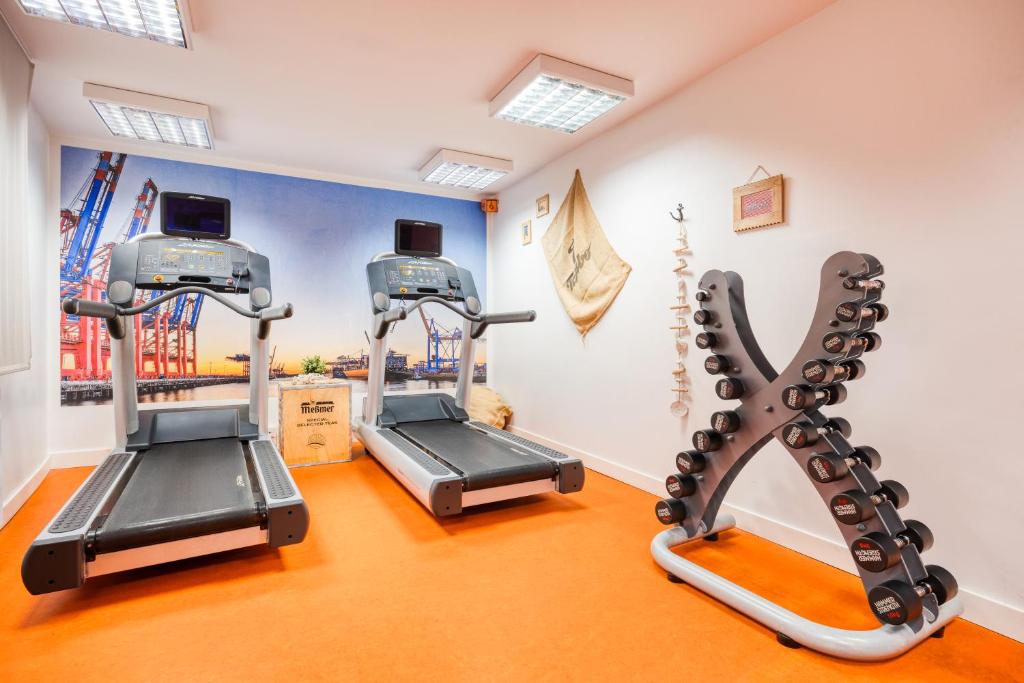 Fitness centrum a/nebo fitness zařízení v ubytování Citadines Michel Hamburg