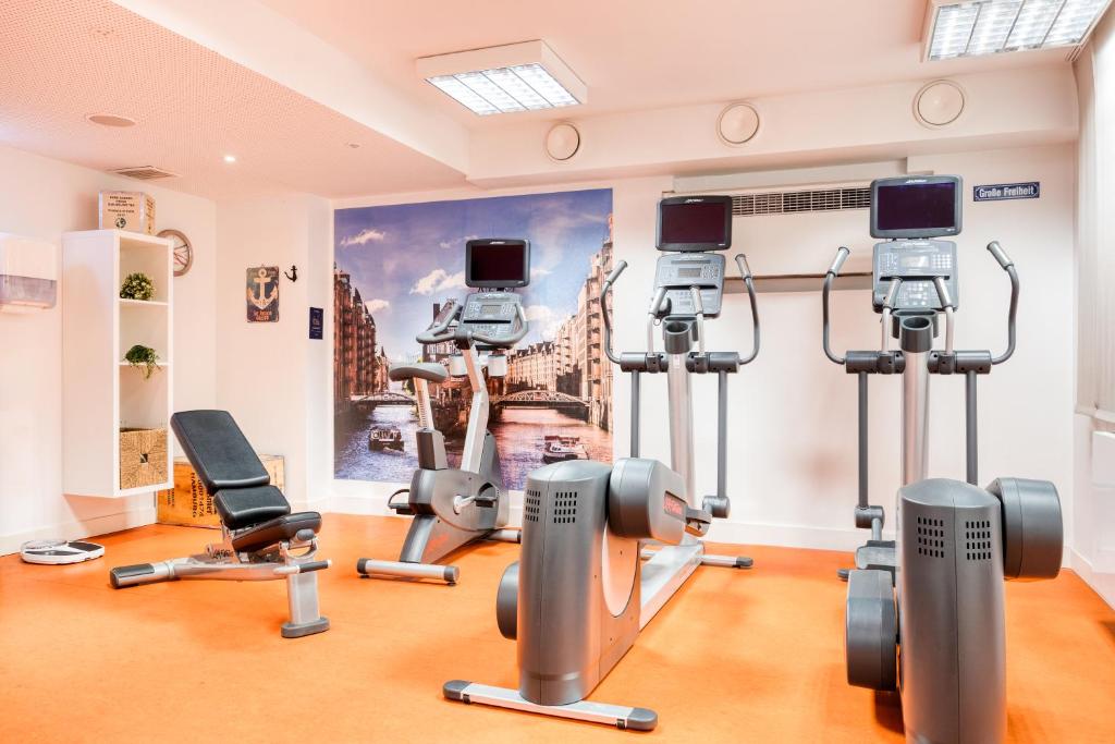 Fitness centrum a/nebo fitness zařízení v ubytování Citadines Michel Hamburg