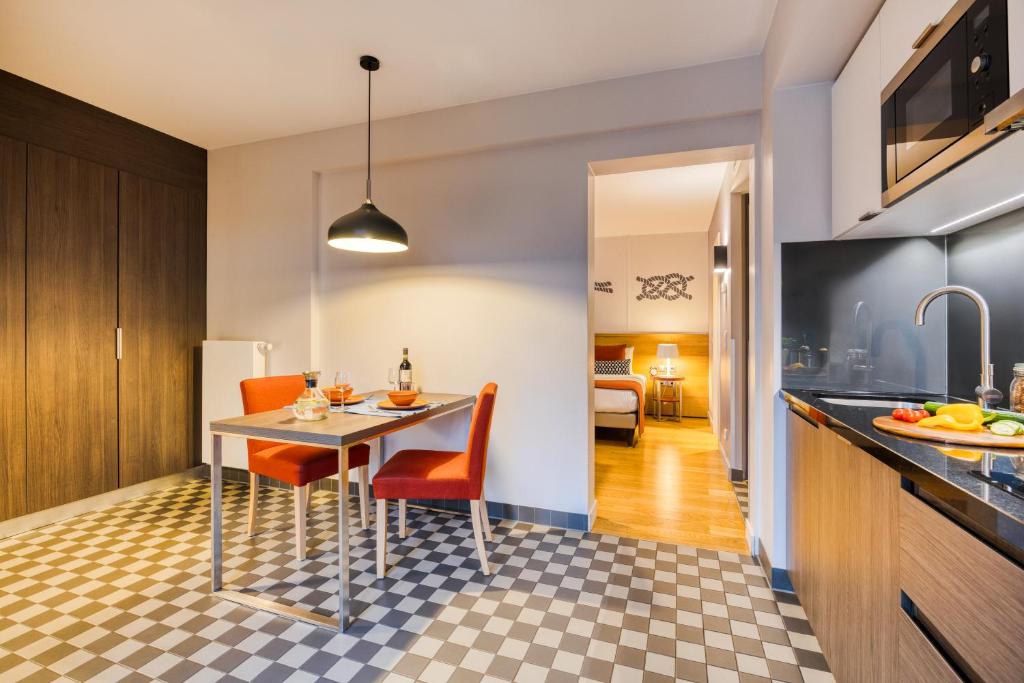 
One-Bedroom Apartment
