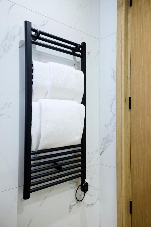 Postel nebo postele na pokoji v ubytování Handel's Hotel
