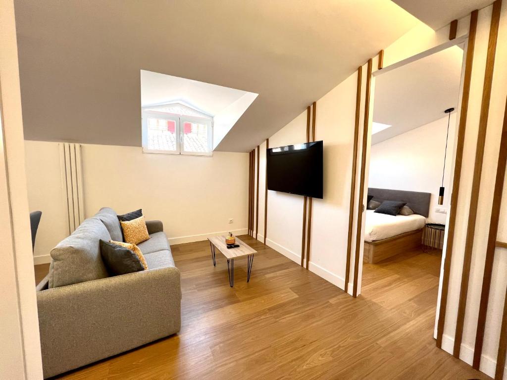 Apartment near Puerta del Sol