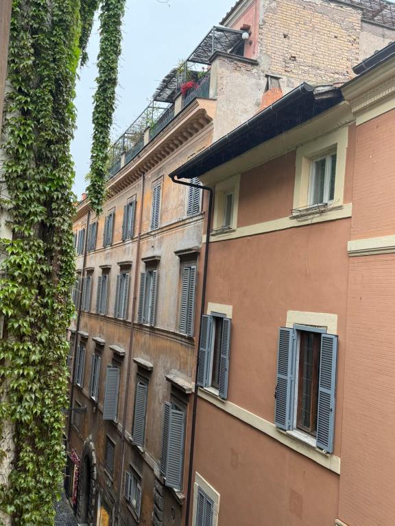 El edificio en el que está la casa de vacaciones