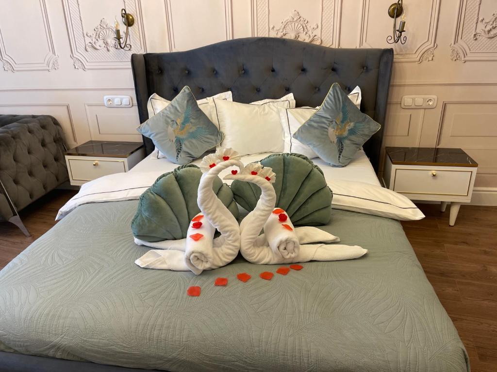 Luxuroom - Studio Apartment